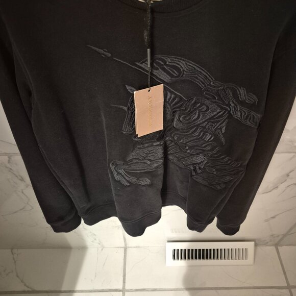 Burberry sweatshirt - Picture 3 of 3